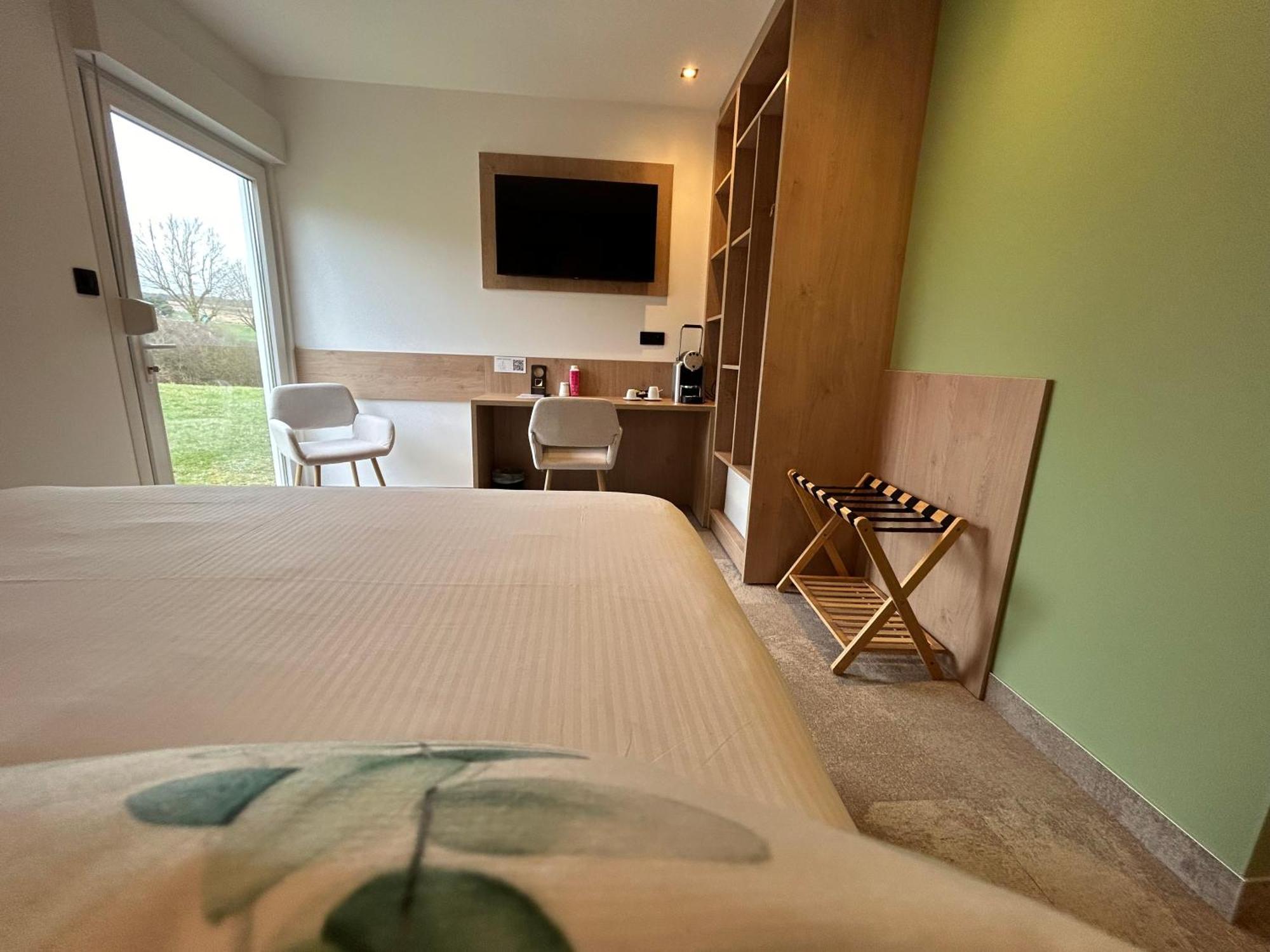 Les Orchidees , Hotel & Restaurant Verdun-sur-Meuse Buitenkant foto